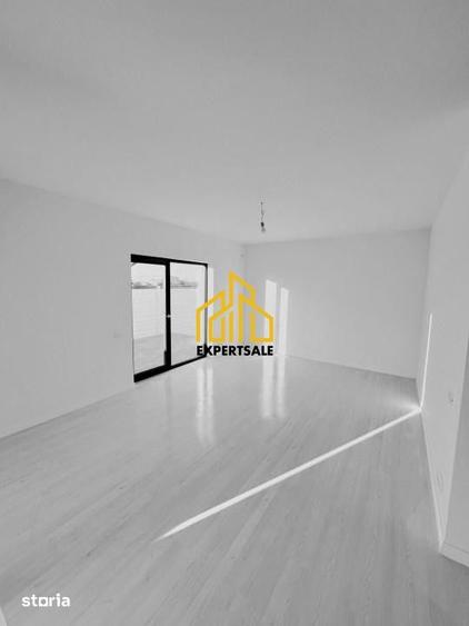 CASA INDIVIDUALA/ CLINCENI/ 350 MP - 6