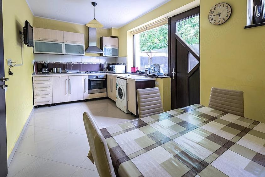 Casă cu Teren 383 Mp în Zamora
