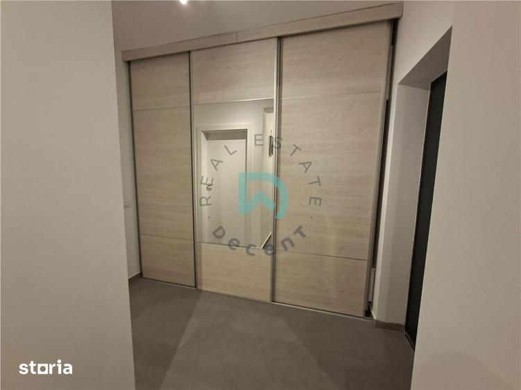 Apartament cu 2 camere decomandat în Tractorul — fotografia 1