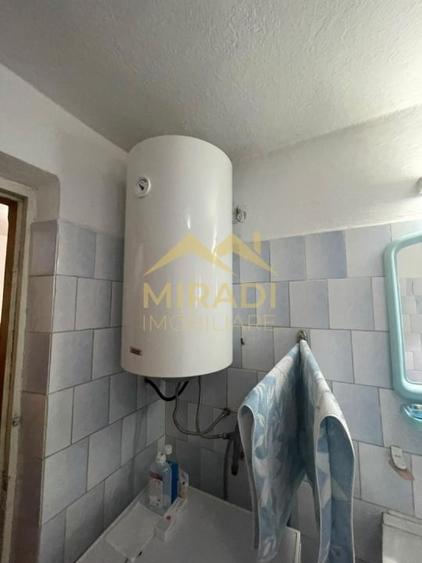 Casă individuală cu 7 camere cu Teren 580 Mp în Valea Doftanei