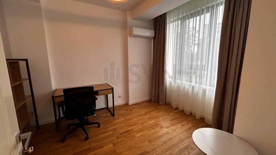 Casă individuală cu 5 camere cu Teren 260 Mp în Iancu Nicolae