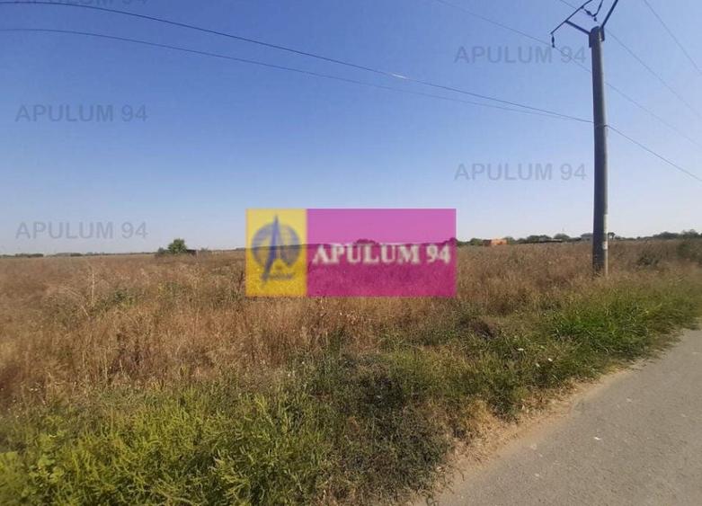 Teren Construcții intravilan de 1300 mp, în 1 Decembrie