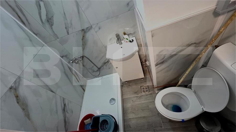 Apartament cu 2 camere semidecomandat, mobilat în Sud-Vest