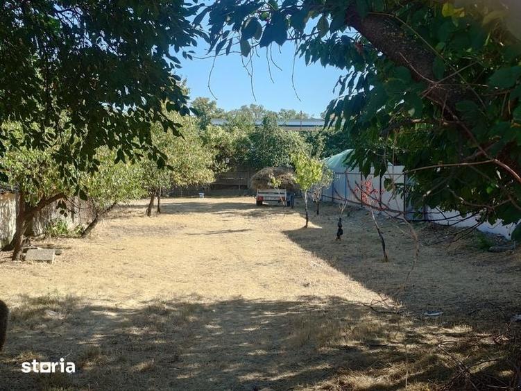 Casă cu 4 camere cu Teren 120 Mp în Central