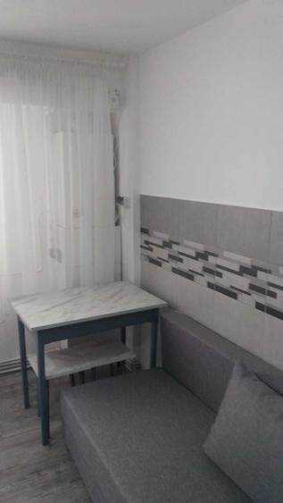 Garsonieră decomandată în Calarași 4