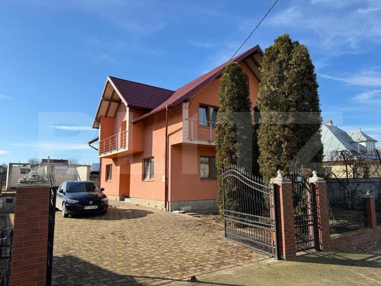 Casa individuala, in Costisa, Fratautii Noi - 1