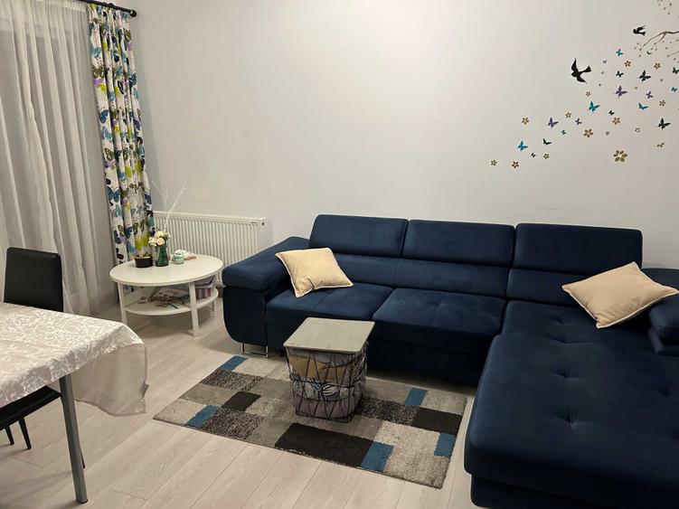 Apartament cu 2 camere decomandat în Florești