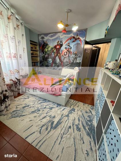 Apartament cu 4 camere, mobilat în Berceni