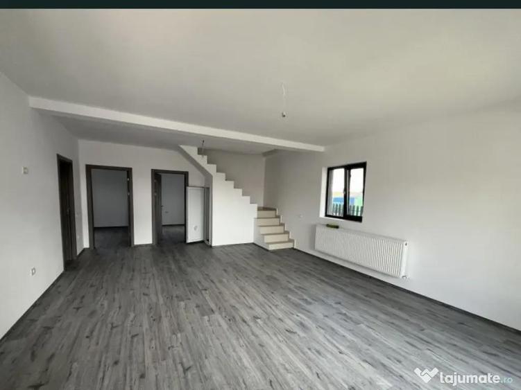 Casă cu 1 camere în Valu lui Traian