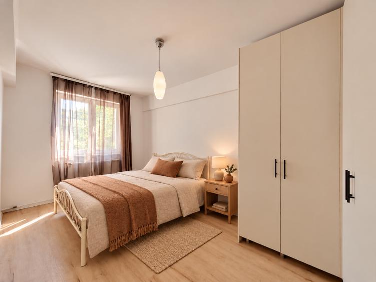 Apartament cu 3 camere semidecomandat în Domenii