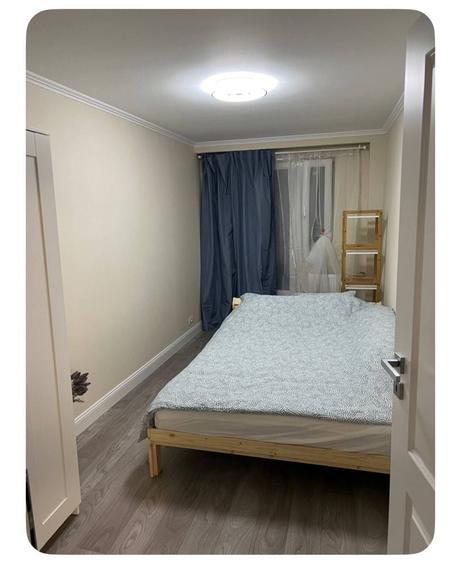 Apartament cu 3 camere semidecomandat în Central