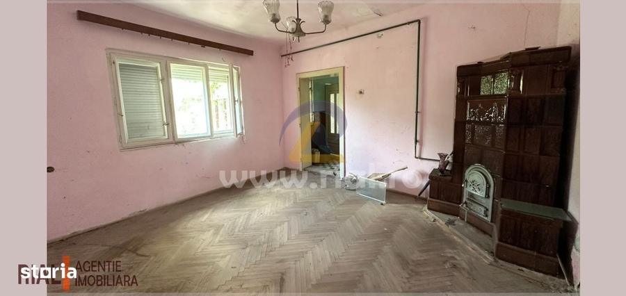 Casă cu 3 camere nedecomandat cu Teren 775 Mp în Vitrometan