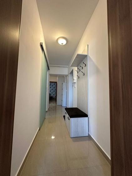 Apartament cu 2 camere decomandat, mobilat în Girocului