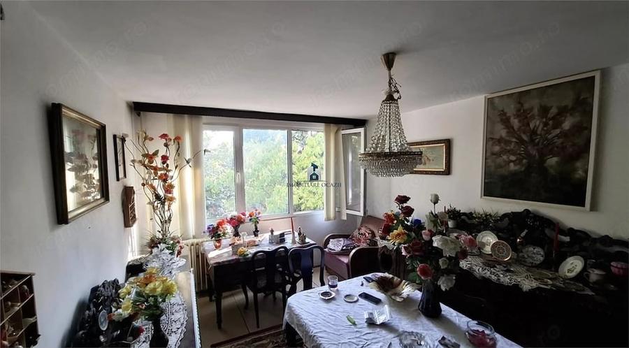 Apartament 4 Camere Decomandat Izvorul Muresului - 2