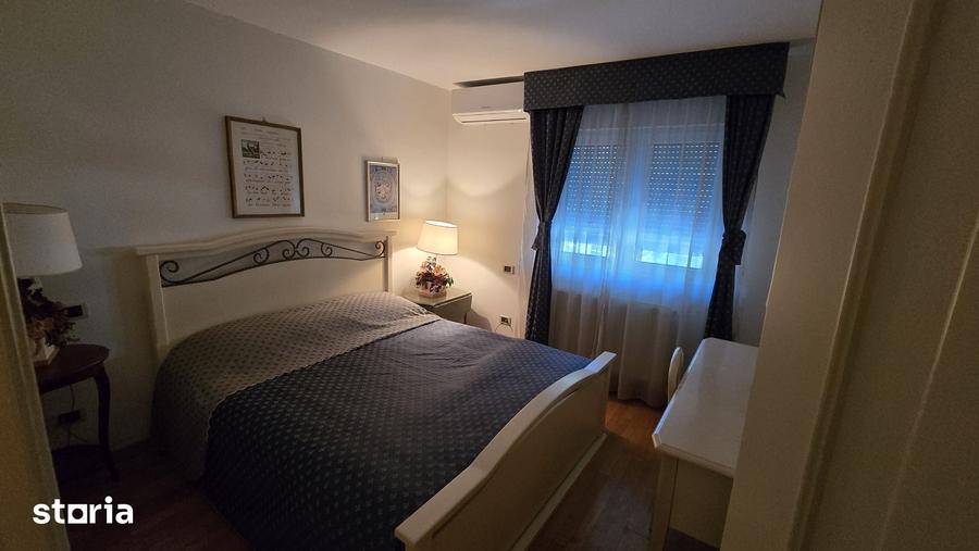 Apartament cu 4 camere în Central