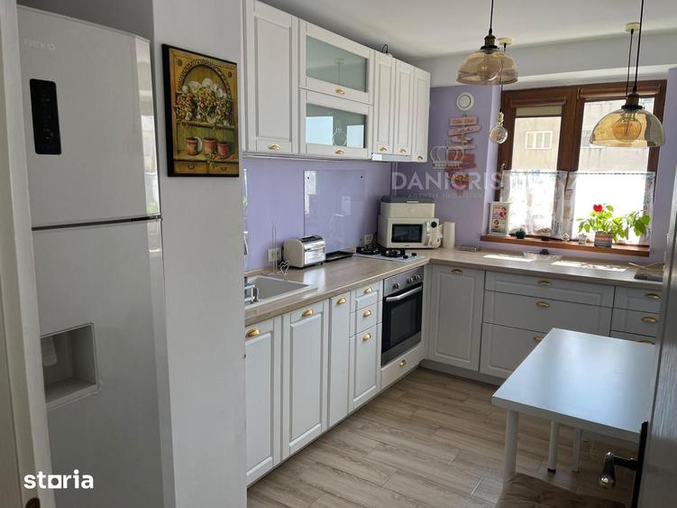 Apartament cu 3 camere decomandat în Tomis Nord