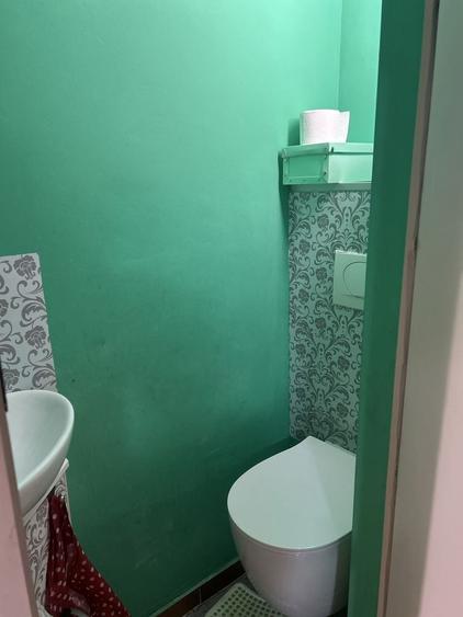 Apartament cu 3 camere decomandat în Exterior Vest