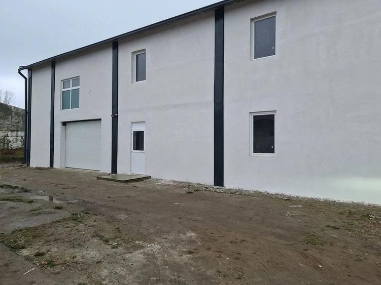 Spațiu comercial, de 200 mp, în Central