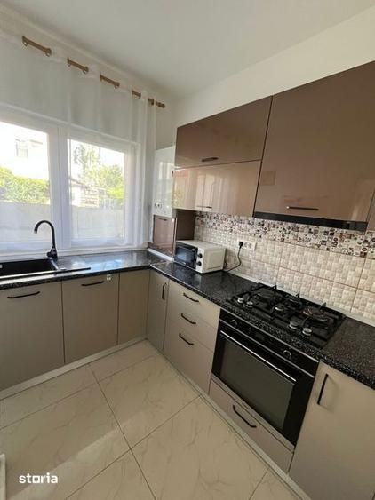 Casă cu 3 camere cu Teren 100 Mp în Central