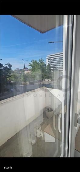 Apartament cu 3 camere în Orașul Nou