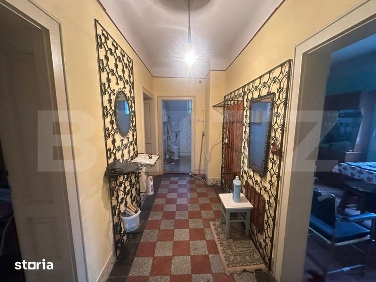 Casă cu 4 camere cu Teren 6197 Mp în Micula