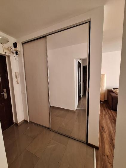 Apartament cu 2 camere decomandat în Cișmigiu