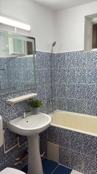 Apartament cu 2 camere semidecomandat în Calea Galați