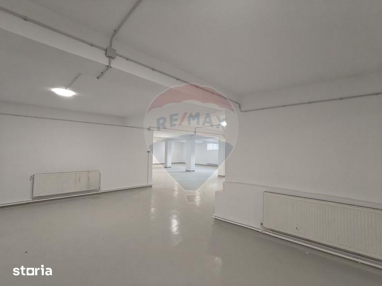 Spațiu comercial, de 535.37 mp, în Central