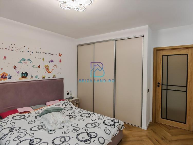 Duplex cu 4 camere cu Canalizare în Chitila