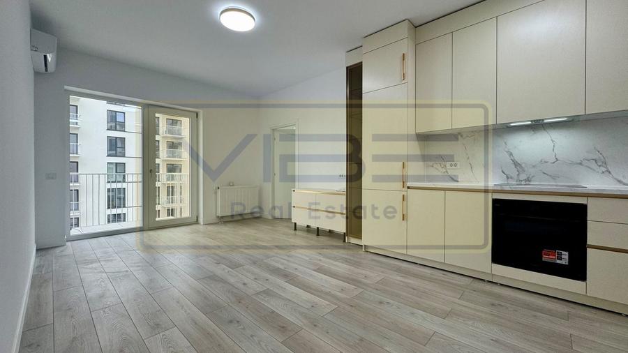 Apartament cu 3 camere semidecomandat, mobilat în Podu Roș