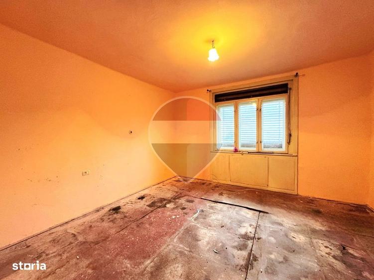 Casă cu 3 camere în Nădab