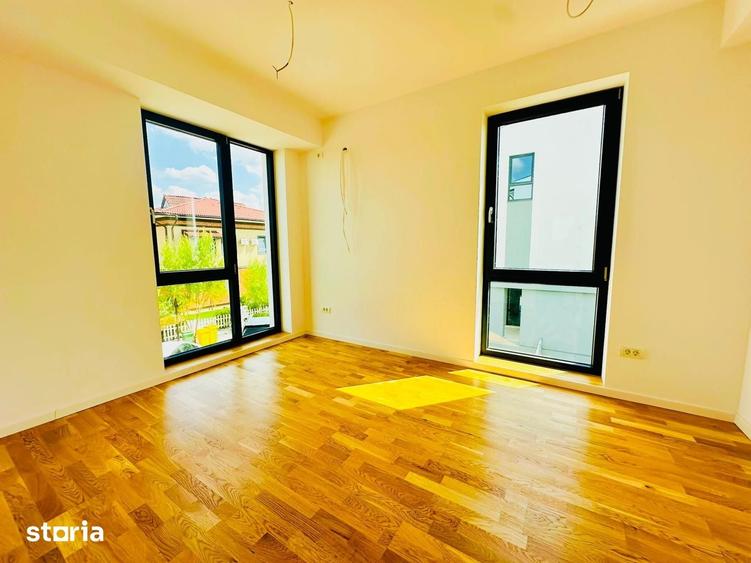 Casă cu 5 camere cu Teren 250 Mp în Central