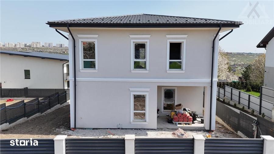 Casă cu 4 camere cu Teren 600 Mp în Valea Lupului