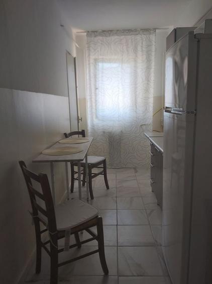 Apartament cu 2 camere decomandat în Găvana