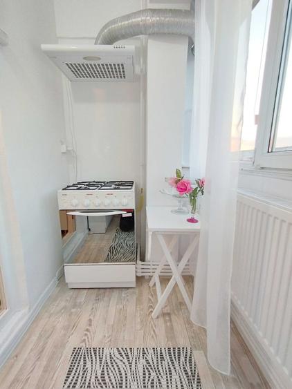 Apartament cu 2 camere semidecomandat în Sud