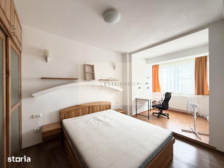 Apartament cu 4 camere în Zorilor