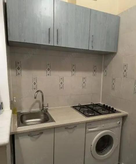 Garsonieră decomandată, mobilată în Abator