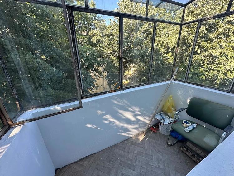 Garsonieră decomandată în Complex Studențesc