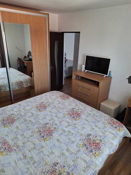 Apartament cu 2 camere semidecomandat în Chiajna