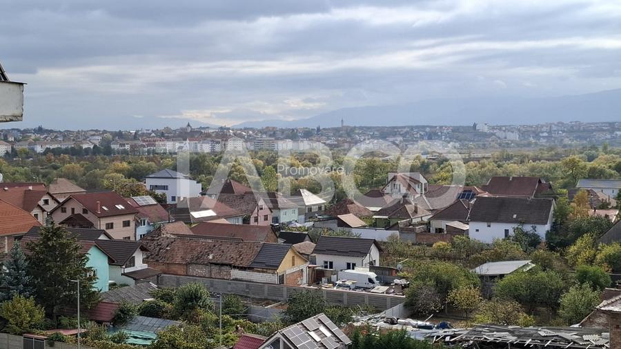 Apartament 4 camere 81 mpu 2 bai 3 balcoane 1 terasa Turnisor Sibiu