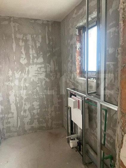 Apartament cu 2 camere decomandat în Mihai Bravu