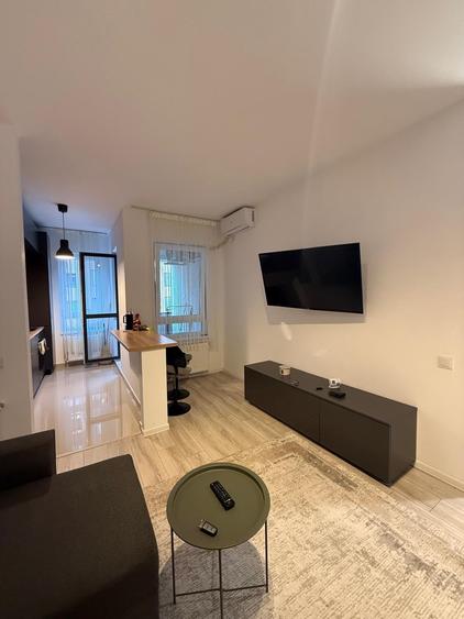 Apartament cu 2 camere semidecomandat în Militari