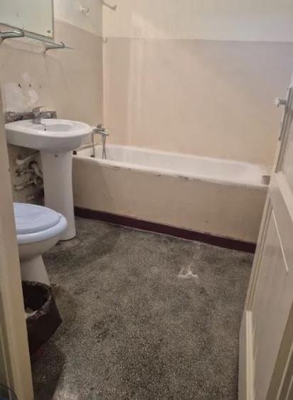 Apartament cu 2 camere semidecomandat, mobilat în Pantelimon