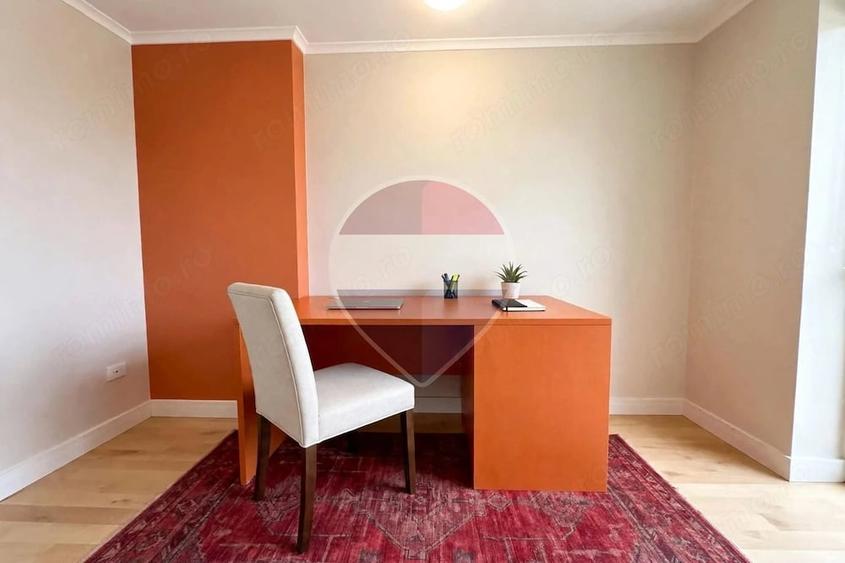 Apartament cu 3 camere decomandat în Filiași
