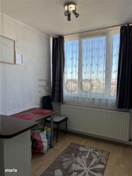 Garsonieră semidecomandată în Decebal