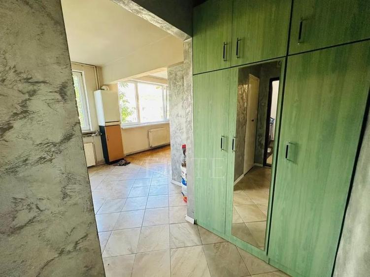 Apartament cu 3 camere semidecomandat, mobilat în Grigorescu