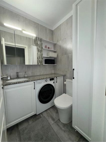 Apartament cu 2 camere decomandat în Est
