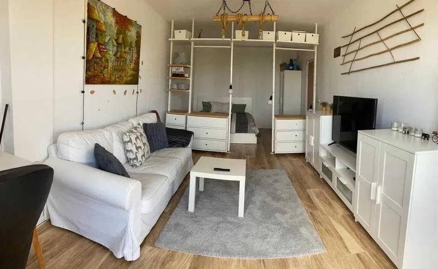 Garsonieră semidecomandată în Gară
