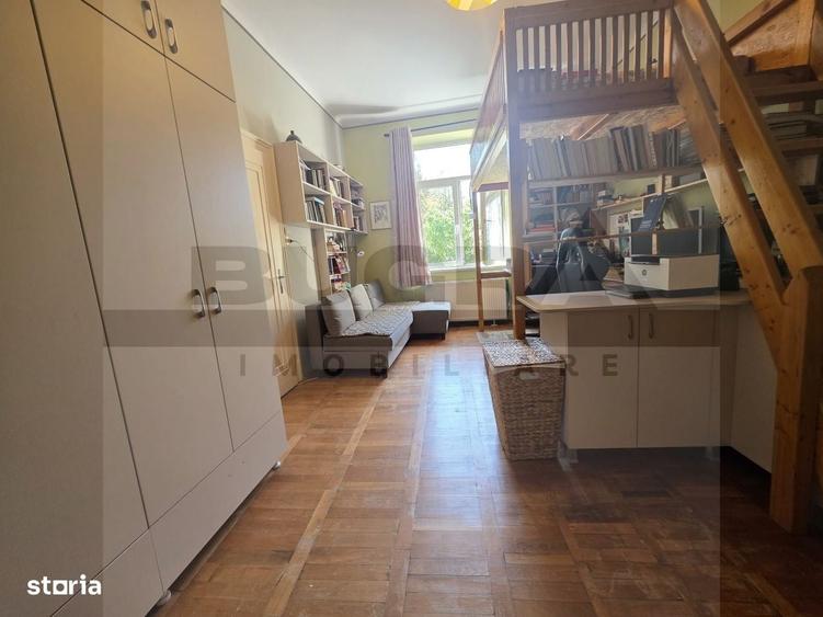 Apartament cu 3 camere decomandat în Central