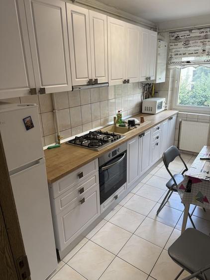 Apartament cu 2 camere nedecomandat în Calea București
